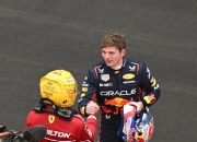 开云体育下载-包含哈斯车队险胜红牛二队，汉密尔顿刷新纪录的词条