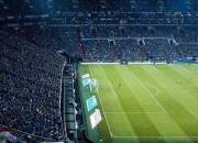 开云体育入口-富安健洋攻防两端统治，拜仁制霸曼联，一场战术与意志的完胜