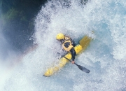 开云体育-红牛绝境突围，汉密尔顿点燃赛场，一场技术与意志的终极对决