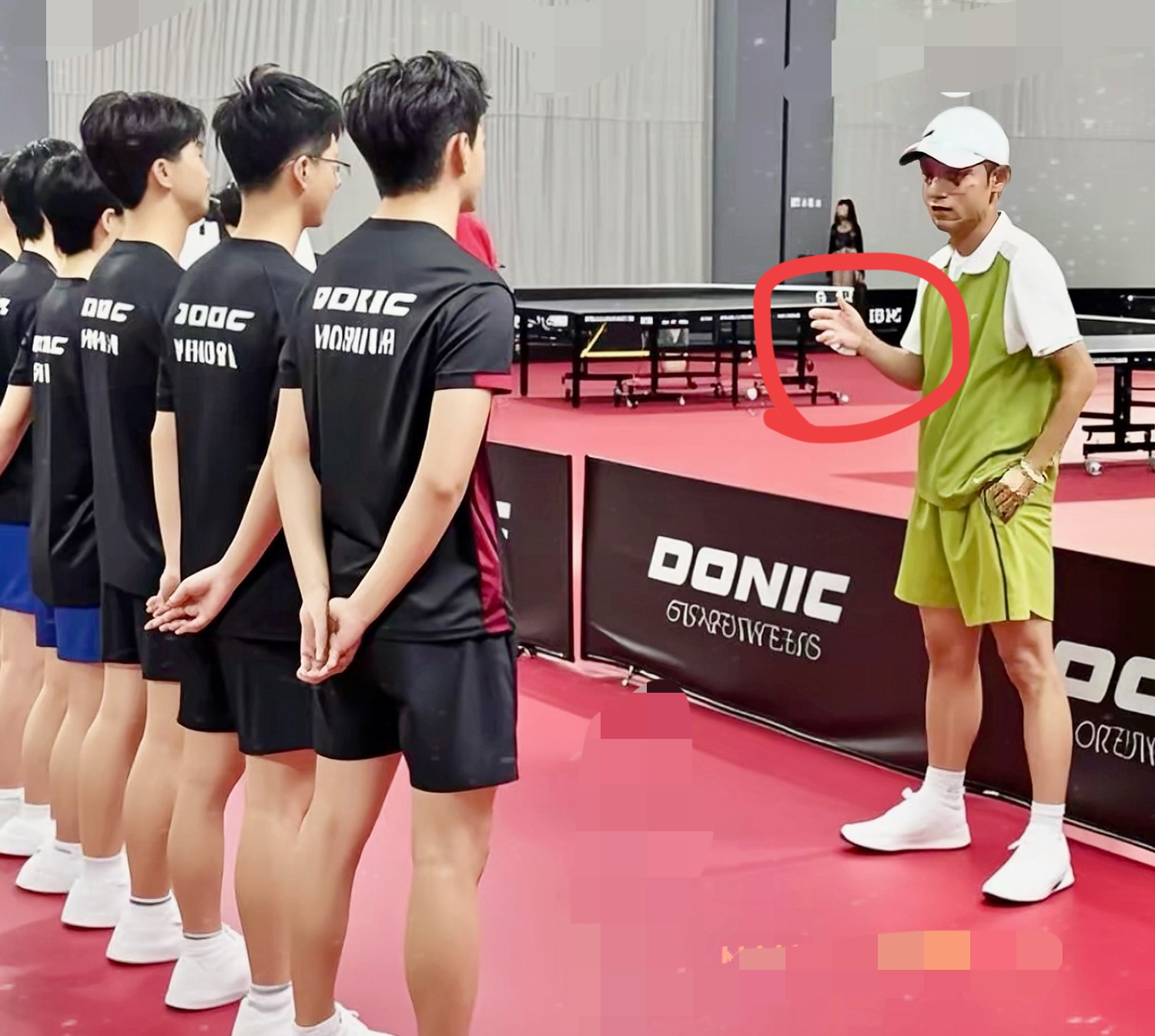 韩国乒乓球队鏖战瑞典乒乓球队，张继科统治全场的简单介绍