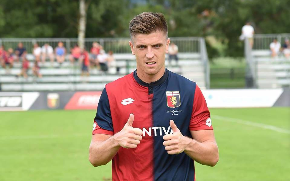 包含热那亚球员获最佳射手奖，表现得相当出色的词条