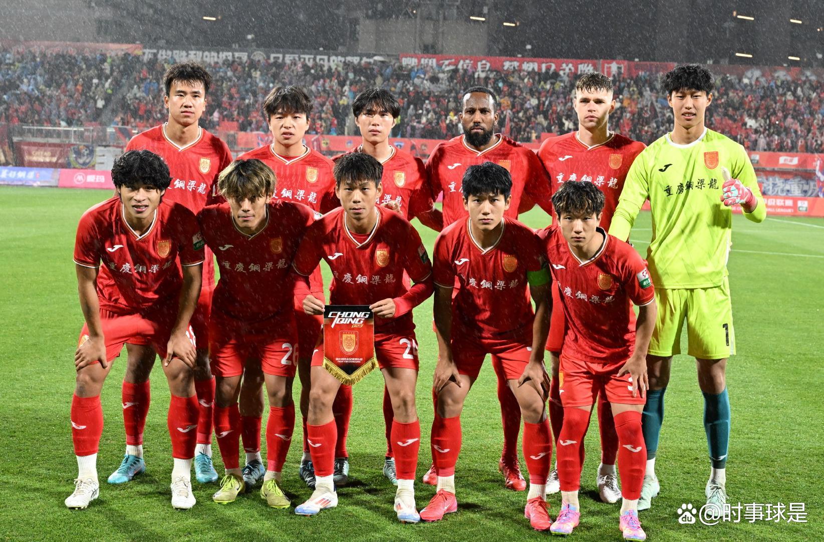 精神饱满备战，球队士气高涨的简单介绍