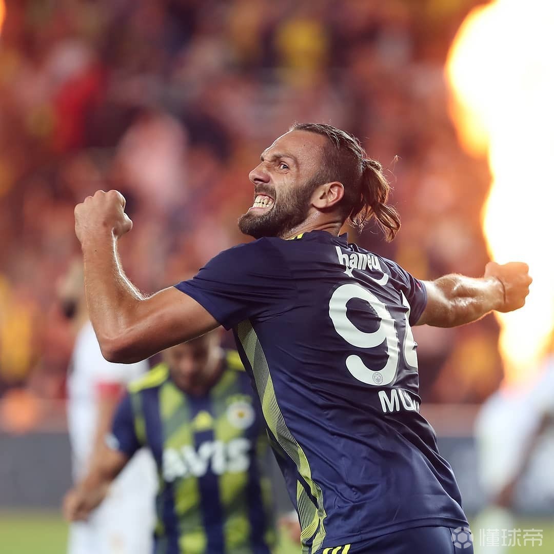 法兰克福重夺领先地位！坚守主场，持续领跑积分榜的简单介绍