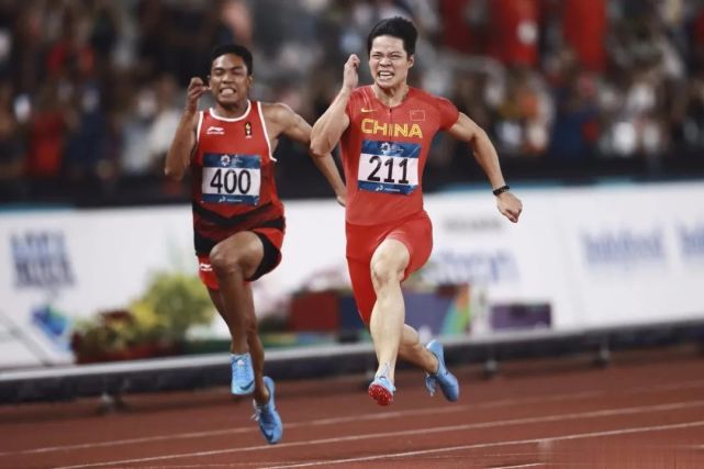 包含尼斯战术调整有方，提升球队整体水准的词条