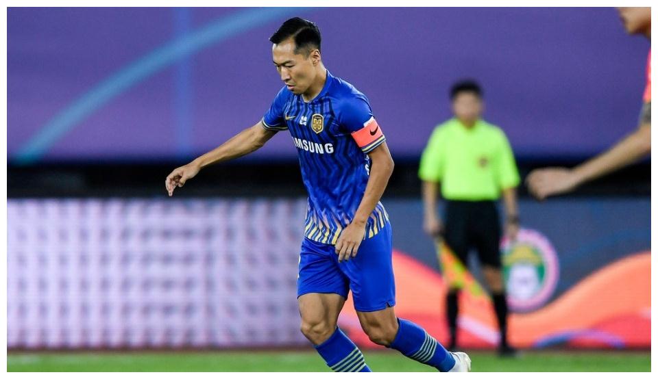 关于深圳佳兆业前锋状态低迷，主教练加强心理指导的信息