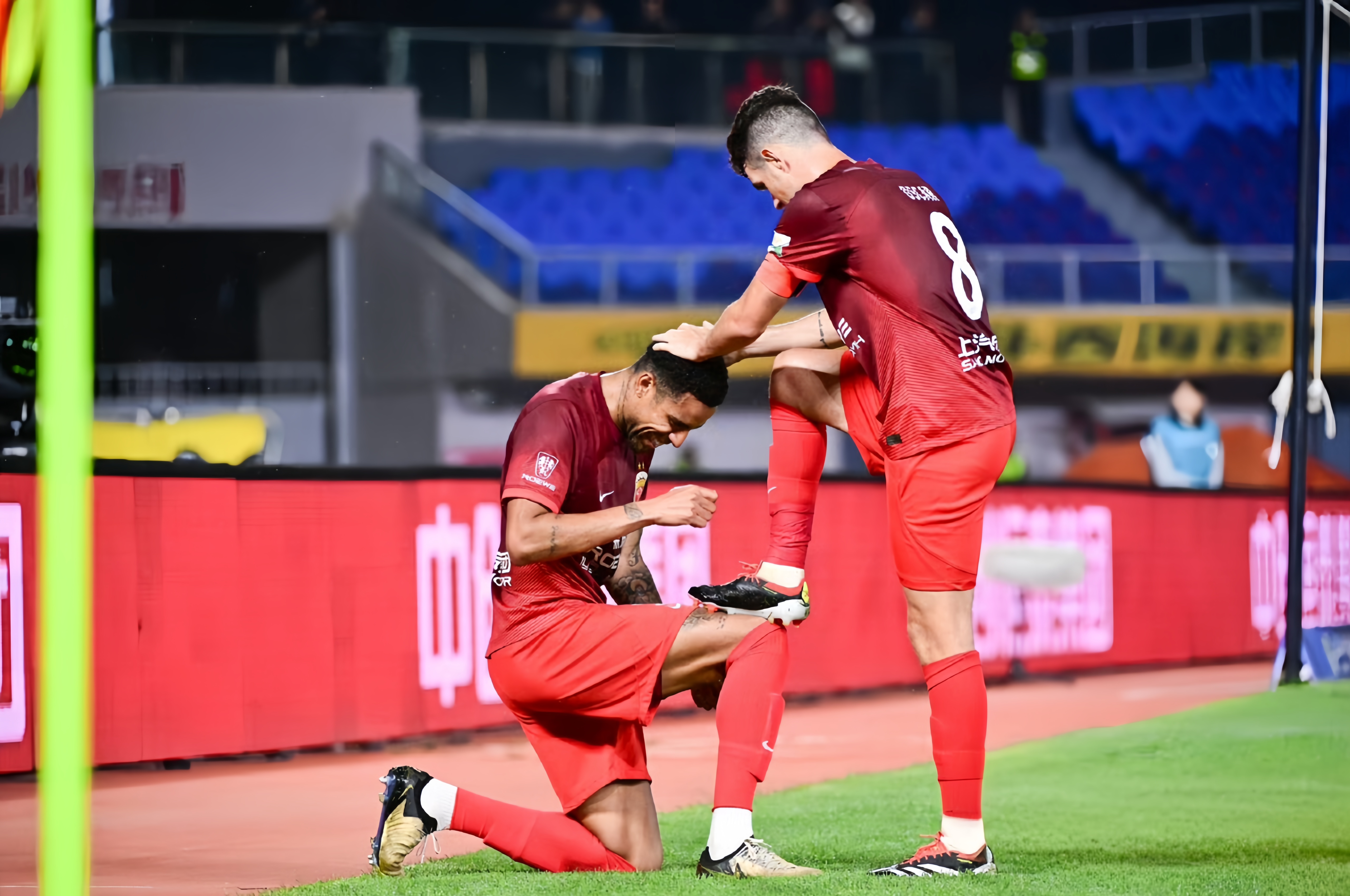 关于那不勒斯前锋连场破门，成为全队进攻保障的信息