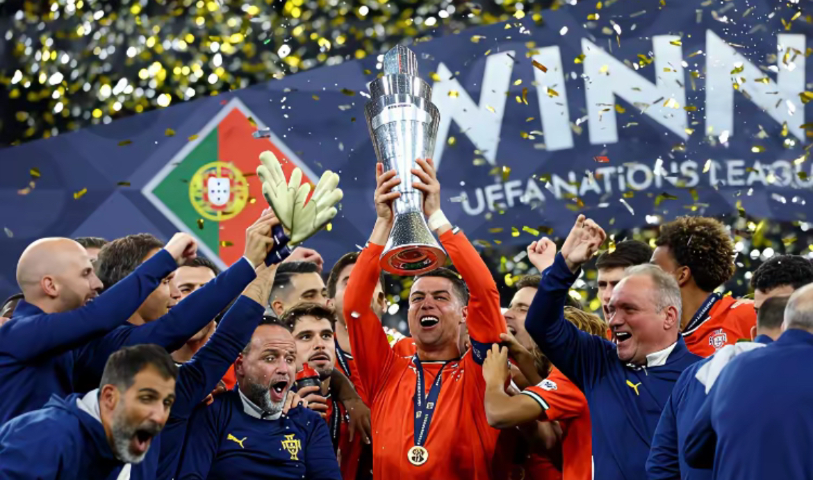 法国背水一战战胜波黑，晋级欧洲杯资格赛的简单介绍