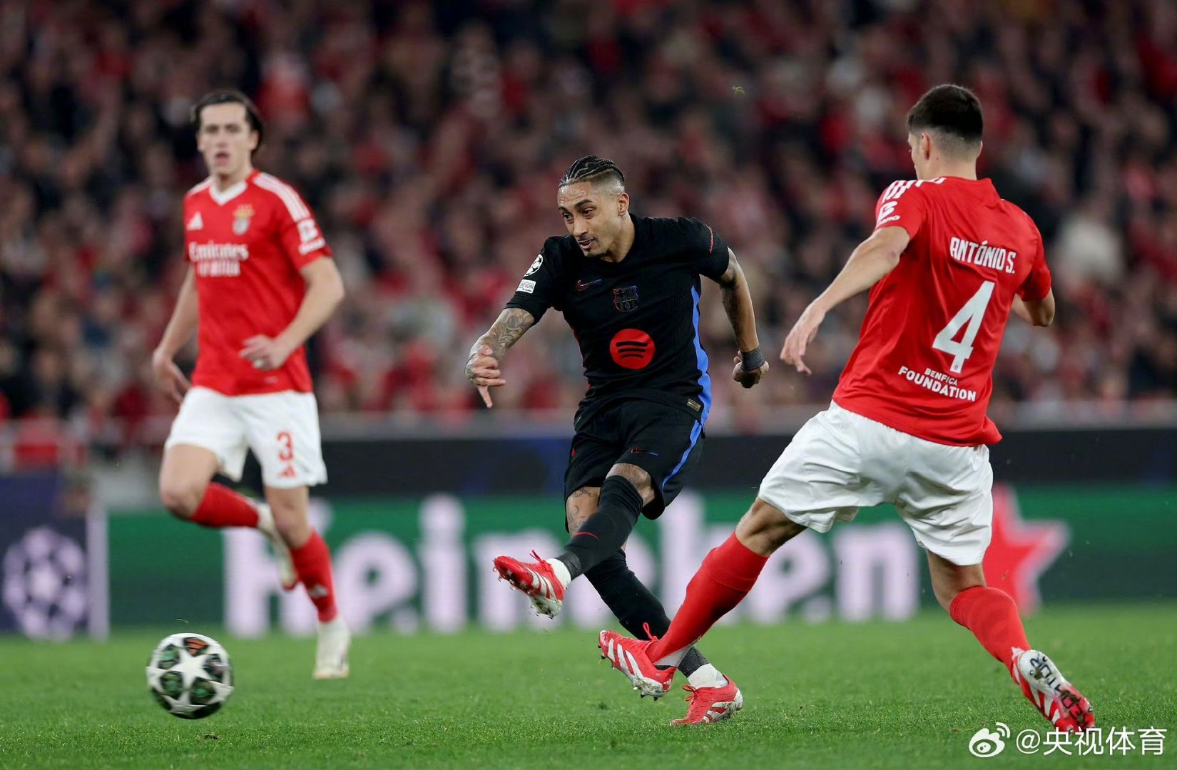 维拉客场大胜西汉姆，继续稳固联赛前八的简单介绍