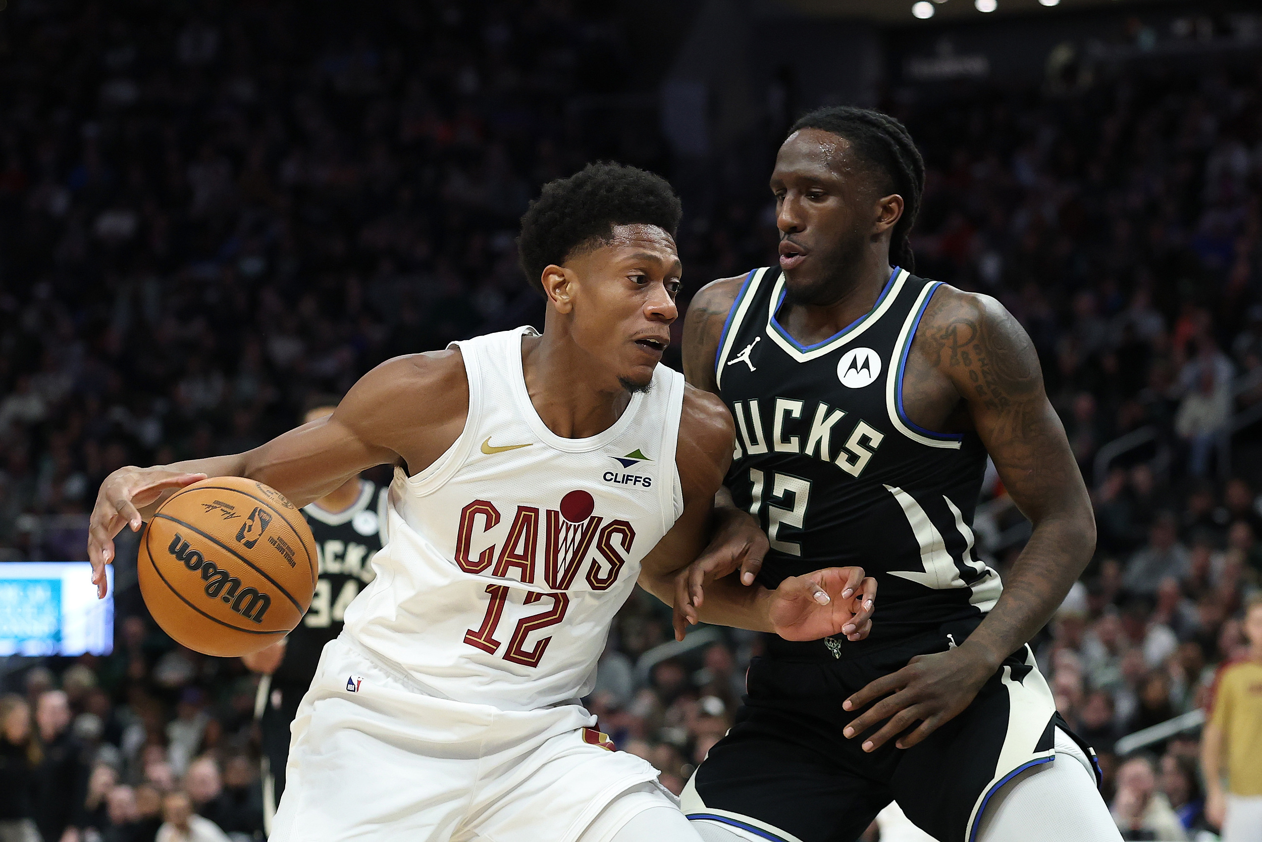 土耳其男篮翻盘雄鹿B队，拉塞尔制霸全场的简单介绍