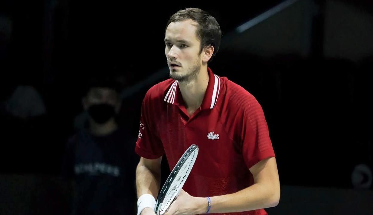 包含戴维斯杯完胜蒙特卡洛大师赛，梅德韦杰夫高光表现的词条