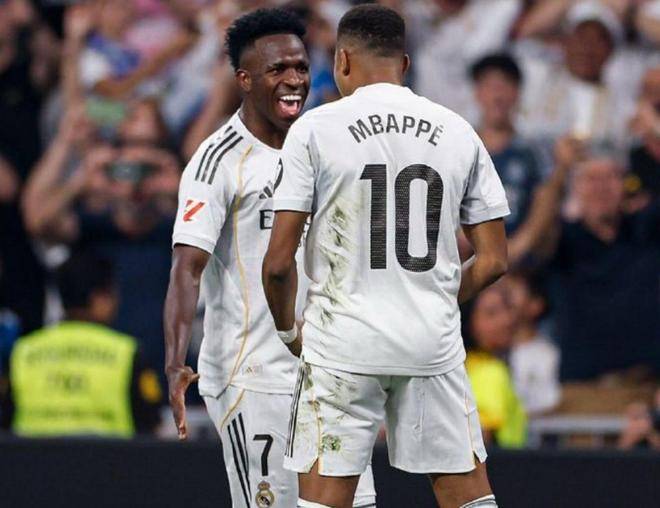 关于皇马碾压智利，姆巴佩惊艳四座的信息