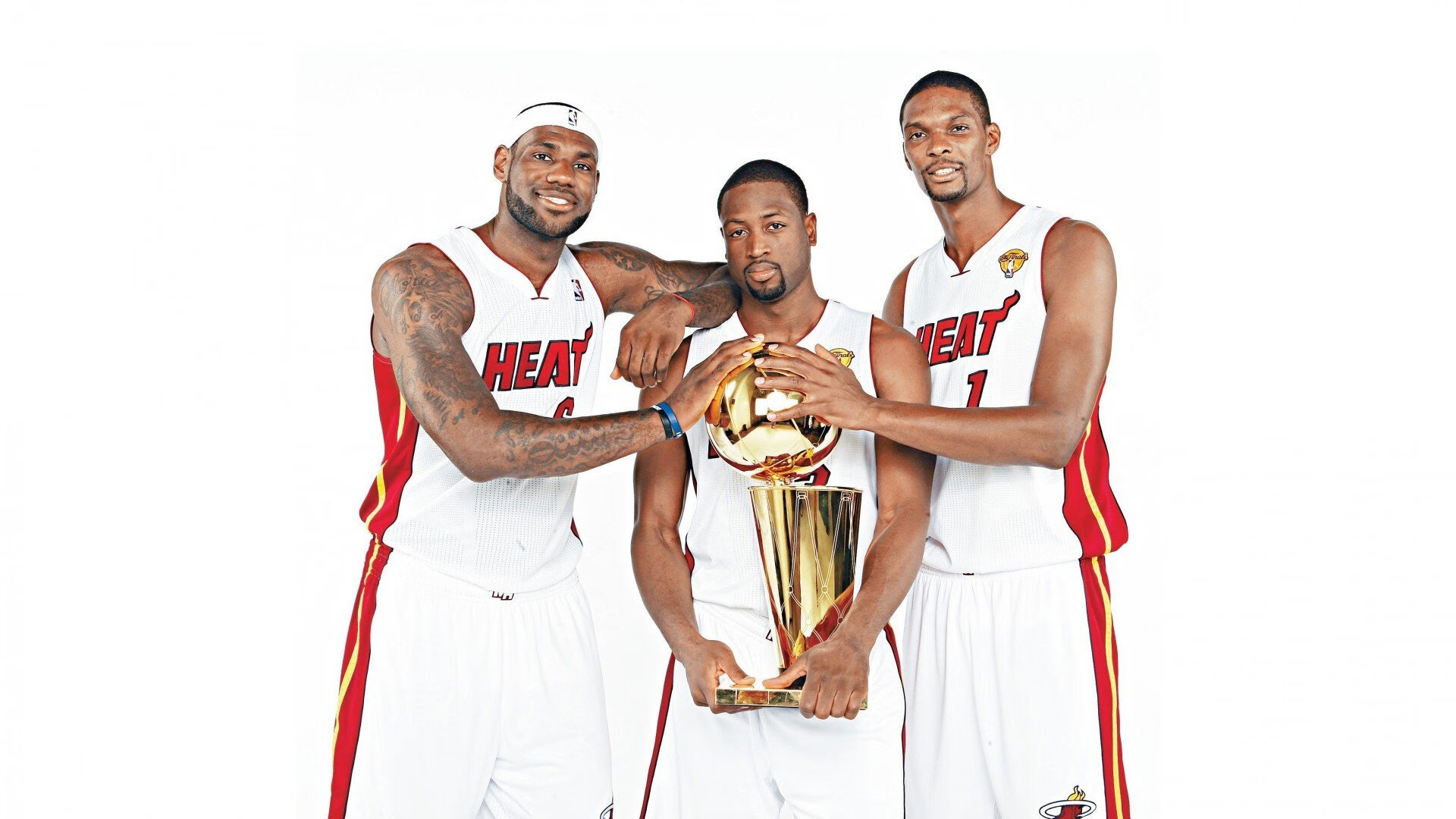 西甲国家德比引爆全球，喀麦隆爆冷曼联背后的足球新秩序