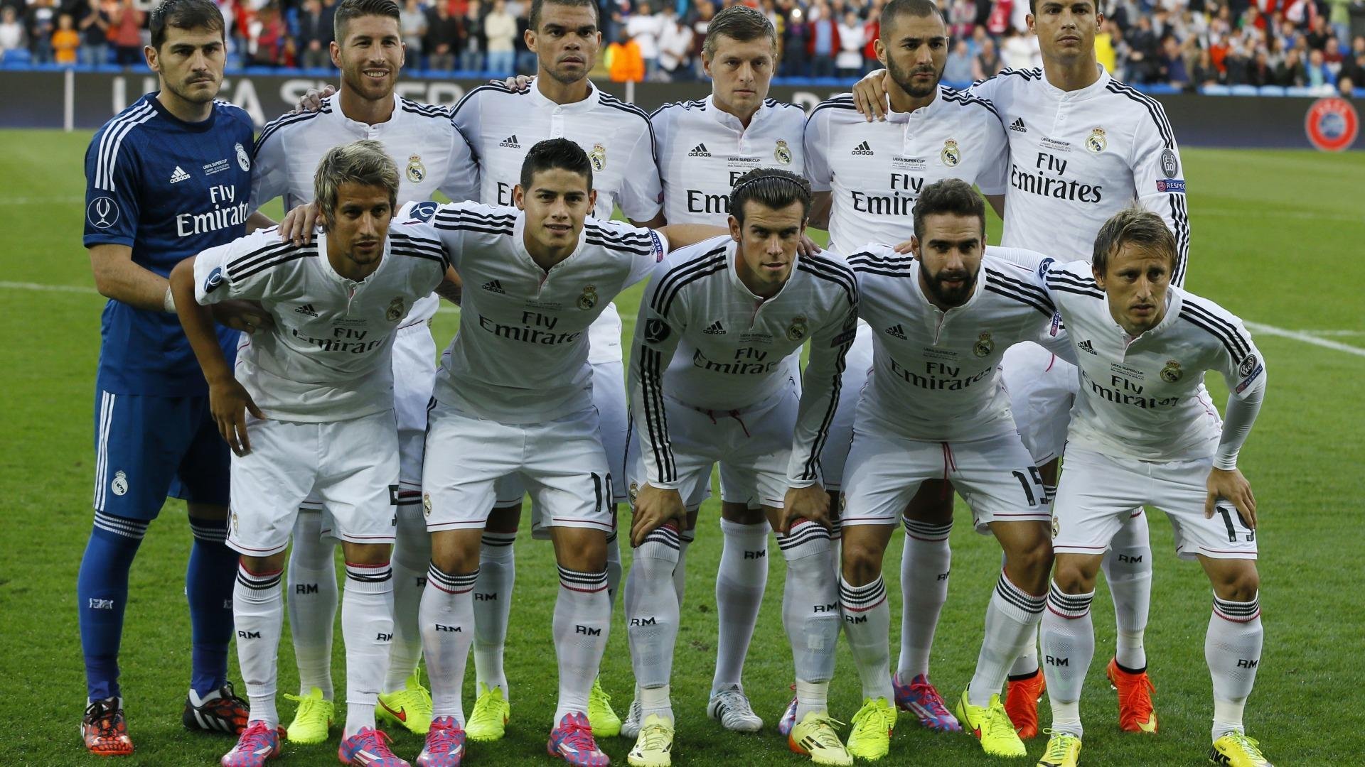 奥亚尔萨瓦尔双响引爆进攻潮，墨西哥三球横扫摩洛哥展露冠军相